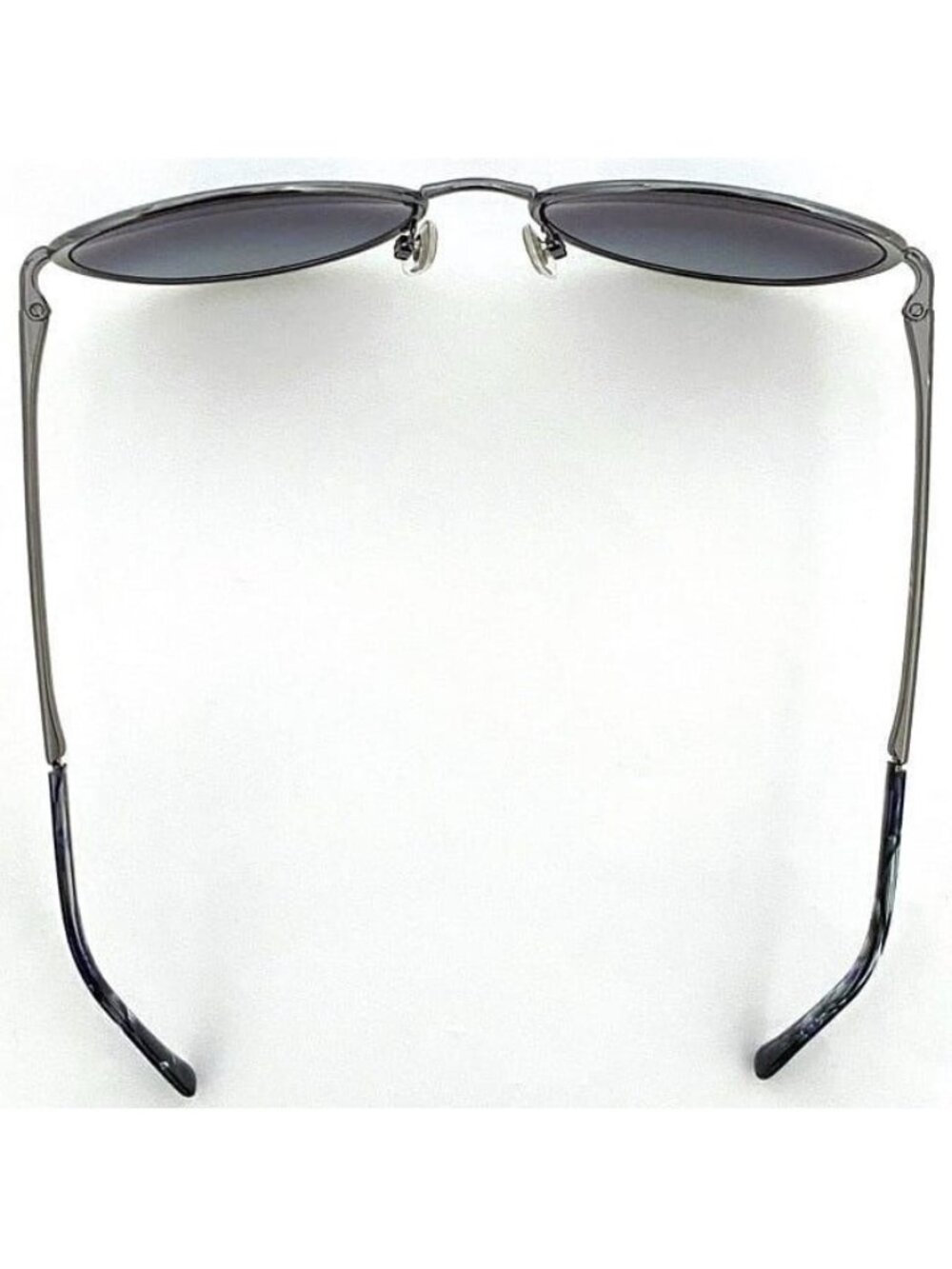 Chanel Sunglasses Silver Gradient with Coco Mark - Picture 5 of 10